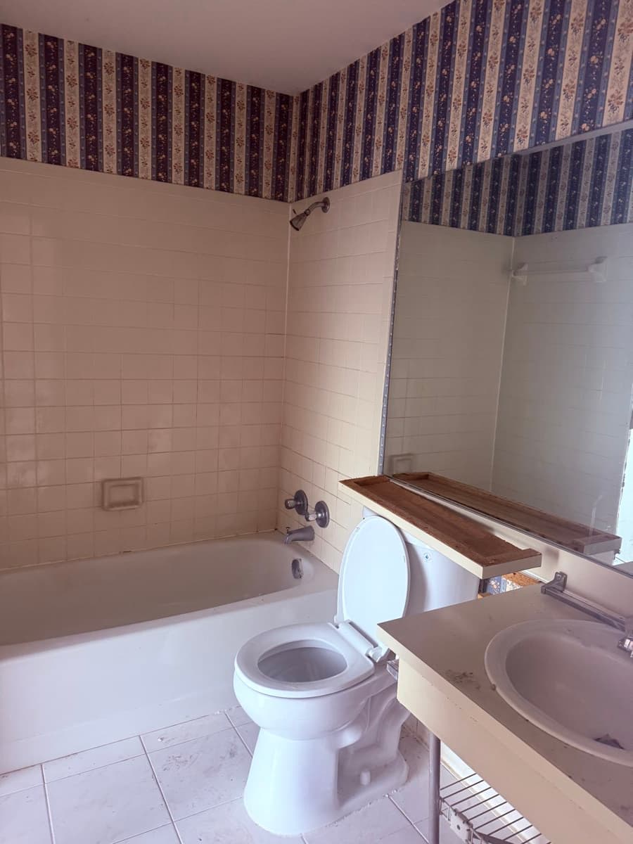 Bathroom Remodeling project photo 3