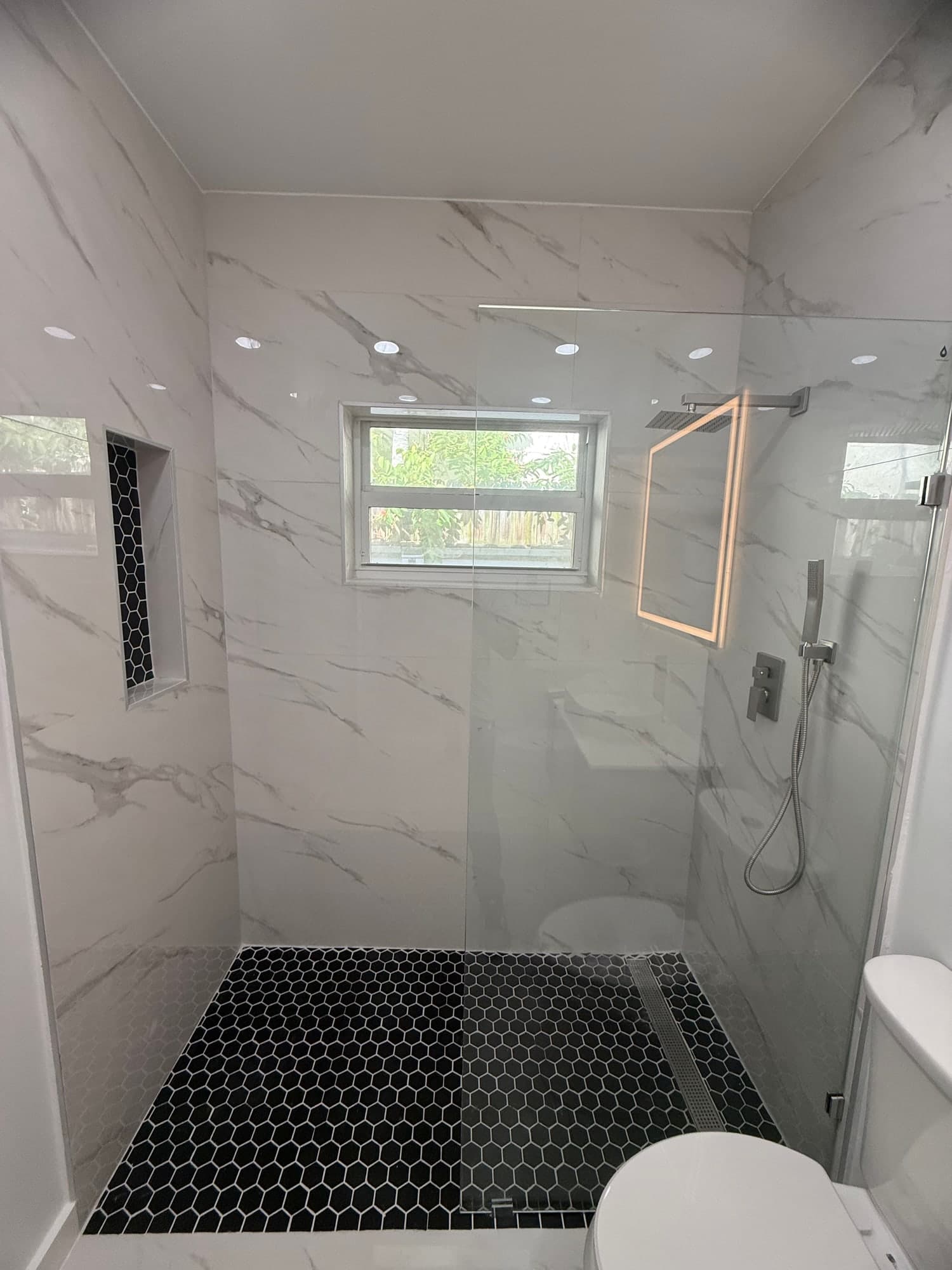 Bathroom Remodeling project photo 3