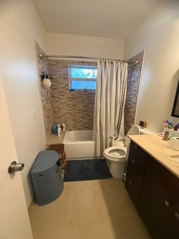 Before - Full Spa Bath Transformation